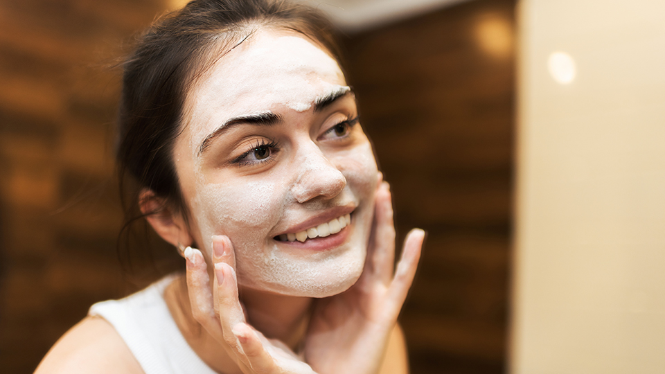 Organic and Vegan Facial Peels for Sensitive Skin: Benefits, Safety and Aftercare 4 gentle